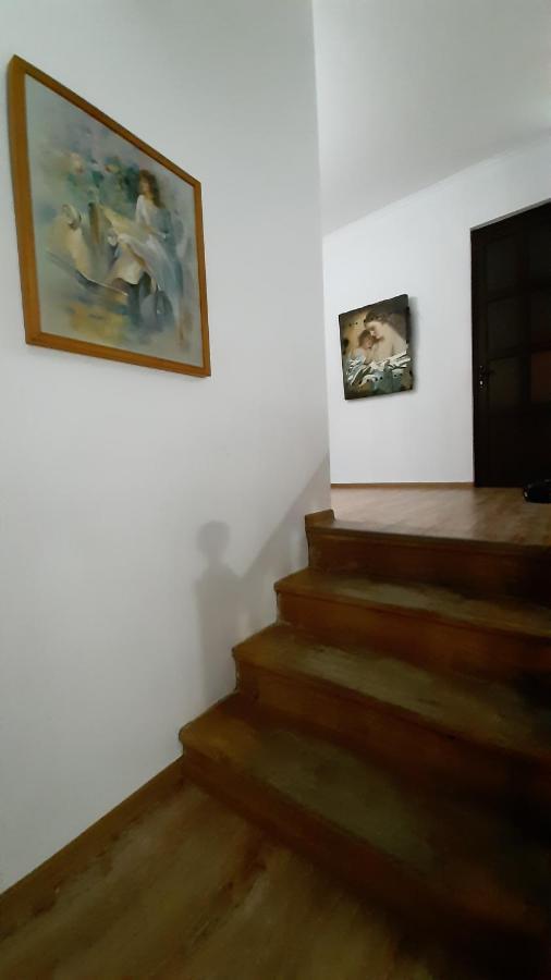 Victoria Guesthouse Kutaisi Exteriér fotografie